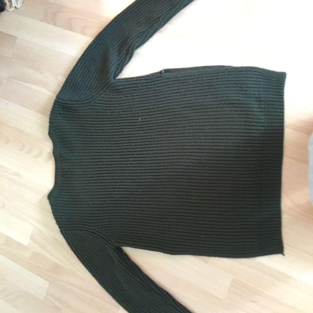 Sweater - Picture 2 of 2